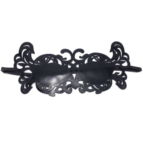 Маска чёрная "Тени Страсти"